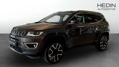 Grå (grey) Begagnad 2018 Jeep Compass Limited SUV | 194 000 kr (Marknadspris)