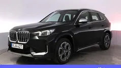 Svart Begagnad 2023 BMW X1 xLine SUV | 445 900 kr (Superpris)