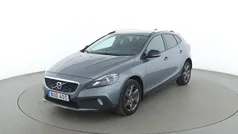 Begagnad 2016 Volvo V40 CC Momentum Kombi | 193 000 kr (Marknadspris)