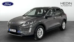 Grå (grey) Begagnad 2022 Ford Kuga Titanium SUV | 259 900 kr (Marknadspris)