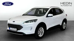 Frozen white Begagnad 2022 Ford Kuga Titanium SUV | 254 900 kr (Marknadspris)