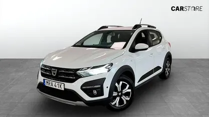 Begagnad Dacia Sandero Comfort 91 HK (66 kW) 2023 Vit Kombi