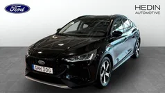 Svart (black) Begagnad 2023 Ford Focus Active Halvkombi | 199 900 kr (Superpris)