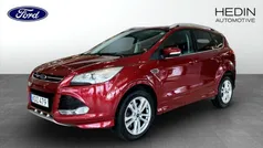 Röd (red) Begagnad 2015 Ford Kuga SUV | 159 000 kr (Marknadspris)