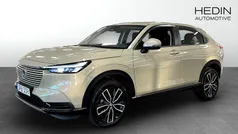 Svart Begagnad 2022 Honda HR-V Elegance SUV | 279 900 kr (Marknadspris)