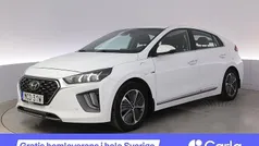 Vit Begagnad 2020 Hyundai Ioniq Premium Halvkombi | 188 900 kr (Marknadspris)