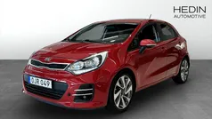 Röd (red) Begagnad 2016 Kia Rio Halvkombi | 89 800 kr (Bra pris)