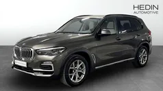 Ljusbrun Begagnad 2020 BMW X5 xLine SUV | 548 700 kr (Marknadspris)