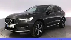 Grå Begagnad 2023 Volvo XC60 Plus SUV | 477 900 kr (Marknadspris)