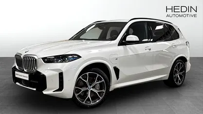 Begagnad 2024 BMW X5 Comfort Edition SUV | 948 700 kr (Marknadspris)