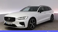 Begagnad 2022 Volvo V60 Plus Kombi | 405 900 kr (Marknadspris)