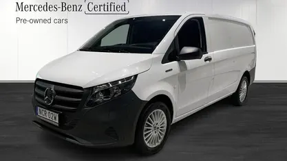 Begagnad 2024 Mercedes e-Vito Minibuss | 449 900 kr (Marknadspris)