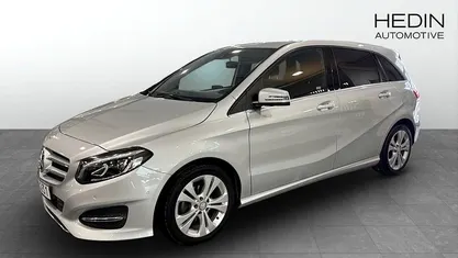 Begagnad Mercedes B180 Urban 109 HK (80 kW) 2015 Minibuss