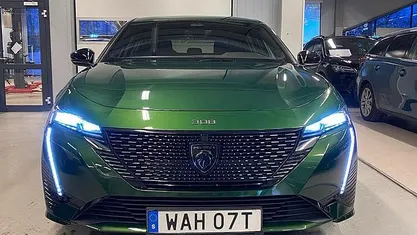 Begagnad Peugeot 308 GTi 131 HK (96 kW) 2023 Halvkombi