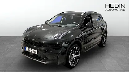 Begagnad Lynk & Co 01 261 HK (191 kW) 2022 SUV