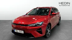 Röd (red) Begagnad 2022 MG MG5 EV Kombi | 224 900 kr (Marknadspris)