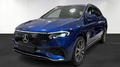 Blå (blue) Ny 2024 Mercedes EQA300 AMG line SUV | 608 700 kr (Bra pris)