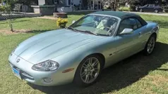 Svart metallic Begagnad 1998 Jaguar XK Cab | 179 000 kr