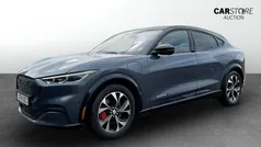 Blå (blue) Begagnad 2021 Ford Mustang Mach-E SUV | 334 900 kr (Superpris)