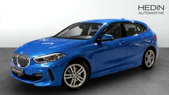 Begagnad 2020 BMW 118 M Sport Halvkombi | 228 700 kr (Marknadspris)