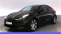 Svart Begagnad 2022 Tesla Model Y Long Range SUV | 398 900 kr (Superpris)