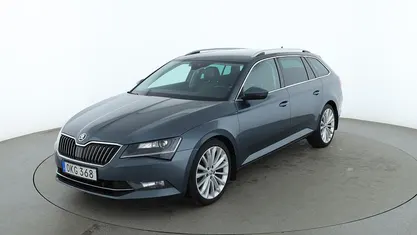 Begagnad 2016 Skoda Superb Style Kombi | 158 000 kr (Marknadspris)