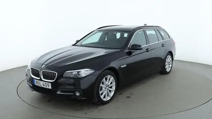 Svart Begagnad 2015 BMW 520 Kombi | 150 000 kr (Marknadspris)