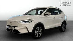 Vit (white) Begagnad 2022 MG ZS Luxury Sedan | 244 900 kr (Bra pris)