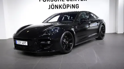 Begagnad Porsche Panamera 544 HK (400 kW) 2026 Halvkombi