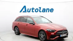 Hyacintröd metallic Begagnad 2022 Mercedes C300e AMG Kombi | 449 900 kr (Marknadspris)