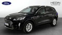 Svart (black) Begagnad 2022 Ford Kuga Titanium SUV | 244 900 kr (Bra pris)