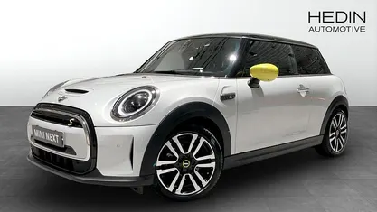 Begagnad Mini Cooper SE 135 kW (184 HK) 2022 Silver Halvkombi
