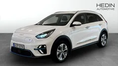 Vit (white) Begagnad 2022 Kia e-Niro 3 SUV | 279 900 kr (Marknadspris)