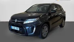 Cosmic black pearl metallic Ny 2025 Suzuki Vitara SUV | 289 900 kr (Marknadspris)