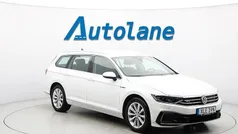 Vit Begagnad 2020 VW Passat Executive Kombi | 209 900 kr (Marknadspris)