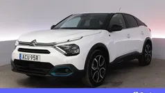Vit Begagnad 2022 Citroën e-C4 Shine Halvkombi | 199 900 kr (Marknadspris)