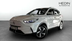 Vit (white) Begagnad 2022 MG ZS Comfort Sedan | 234 900 kr (Marknadspris)