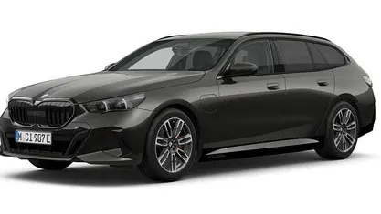 Begagnad 2026 BMW 530e Shadowline Kombi | 722 900 kr (Marknadspris)