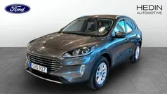 Grå (grey) Begagnad 2021 Ford Kuga Titanium SUV | 259 900 kr (Marknadspris)