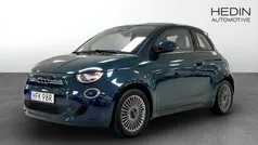 Grön (green) Begagnad 2022 Fiat 500e Icon Halvkombi | 209 900 kr (Marknadspris)