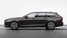 Grå Ny 2024 Volvo V90 Core Kombi | 529 000 kr (Marknadspris)
