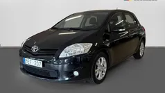 Svart Begagnad 2012 Toyota Auris Plus Halvkombi | 78 900 kr (Lite dyr)