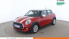 Röd Begagnad 2017 Mini Cooper Pepper Halvkombi | 143 000 kr (Marknadspris)