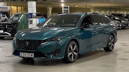 Begagnad 2024 Peugeot 308 SW GTi Kombi | 239 800 kr (Marknadspris)