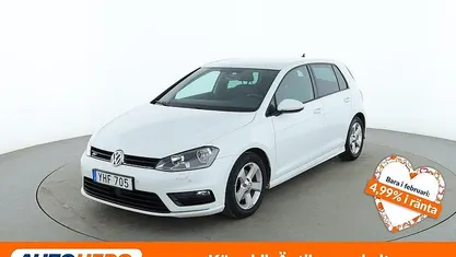 Vit Begagnad 2016 VW Golf VII R-line Halvkombi | 146 000 kr (Bra pris)