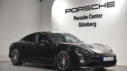 Begagnad Porsche Taycan 4S 22 kW (30 HK) 2022 Sedan