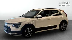 Vit (white) Ny 2025 Kia Niro Advance SUV | 387 000 kr (Marknadspris)