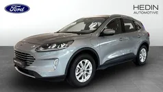 Begagnad 2023 Ford Kuga Titanium SUV | 279 900 kr (Marknadspris)