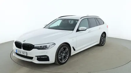 Vit Begagnad 2018 BMW 520 M Sport Kombi | 292 000 kr (Marknadspris)