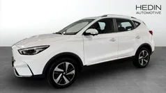 Vit (white) Begagnad 2022 MG ZS Luxury Sedan | 249 900 kr (Superpris)